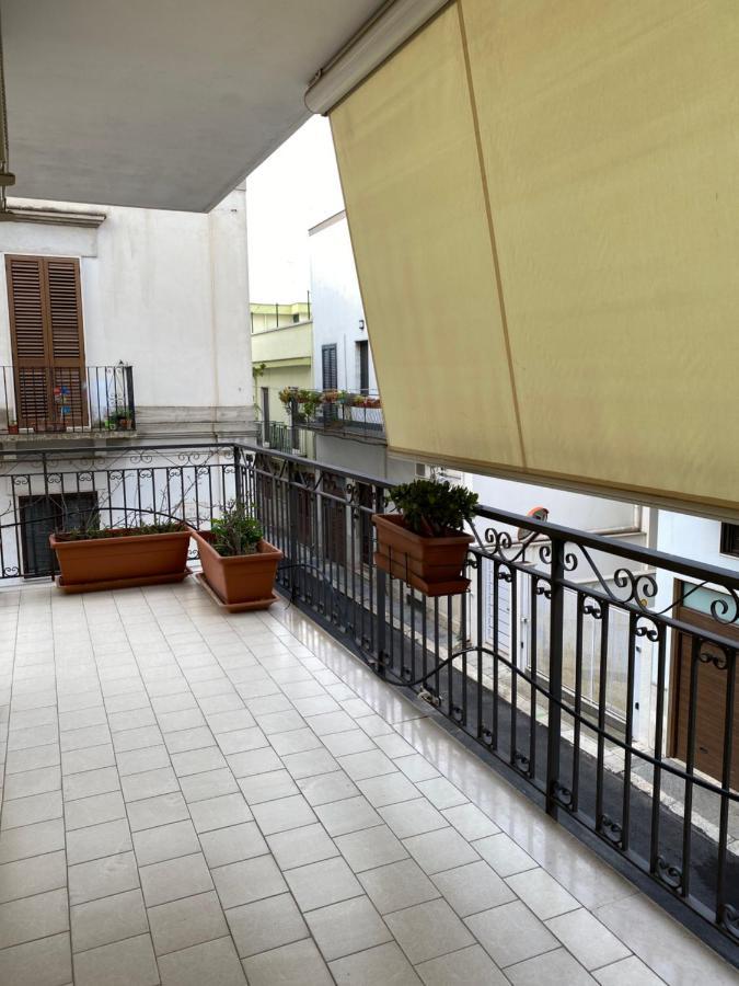 Appartamento Modugno Centro Exteriör bild