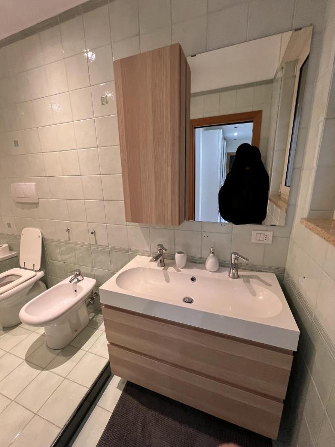Appartamento Modugno Centro Exteriör bild